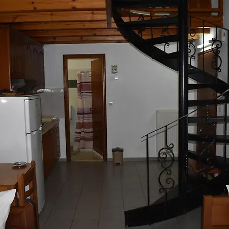 Galanis And Aparthotel *