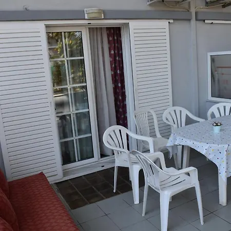 Galanis And Lejlighedshotel Platamonas