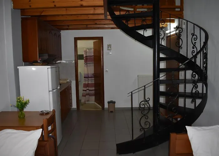 Galanis And Apartahotel *