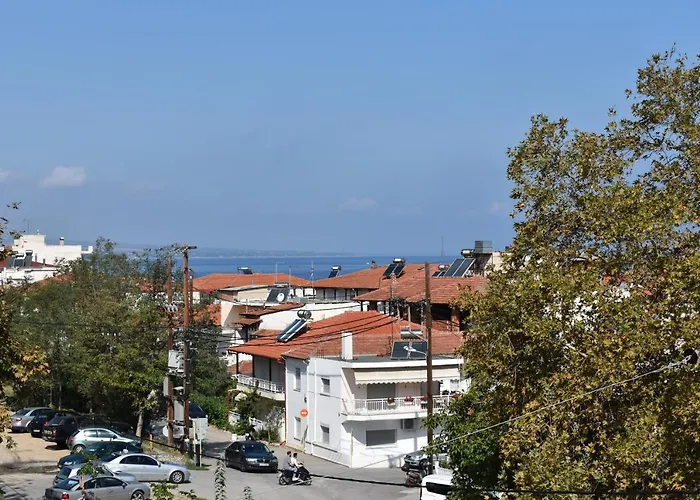 Galanis And Apartahotel