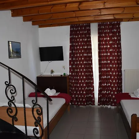 Galanis And Aparthotel *