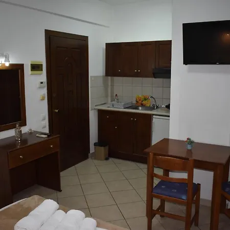 Galanis And Aparthotel *