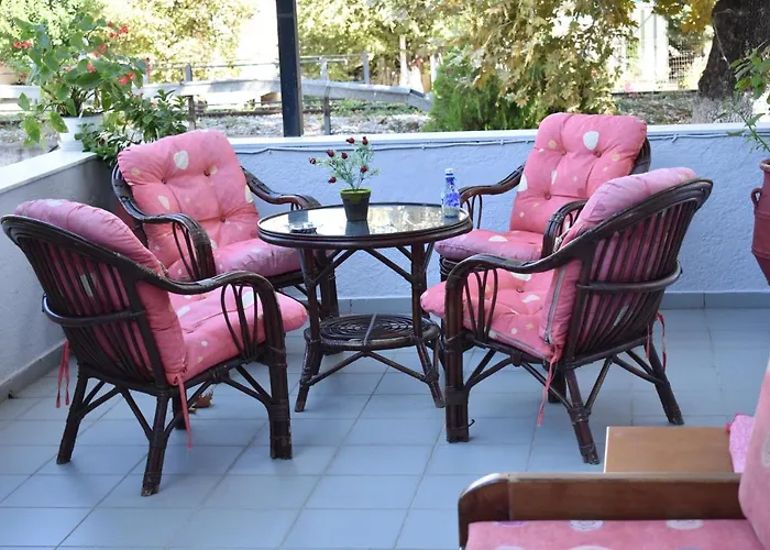 Galanis And Appart hôtel *